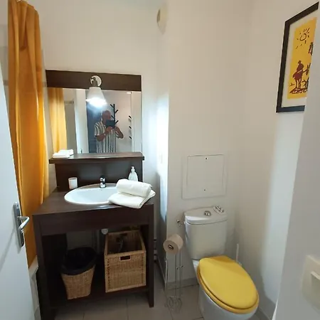 Apartment Cosy Neuf + Lit Bebe A 4 Minutes Rer A